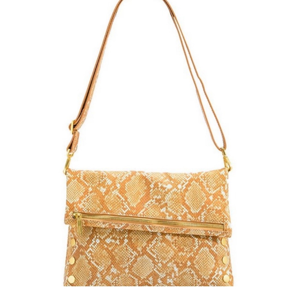 NWT Hammitt VIP Large Snakeskin
Print Toast Tan Brushed Gold
Hardware